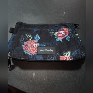 VERA BRADLEY EUC REACTIVE COMPACT ORGANIZER WALLET